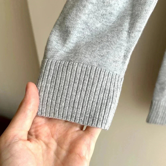 Jeanne Pierre Long Sleeve Button Back Grey Cozy Pullover Sweater, Size Medium - Picture 8 of 16